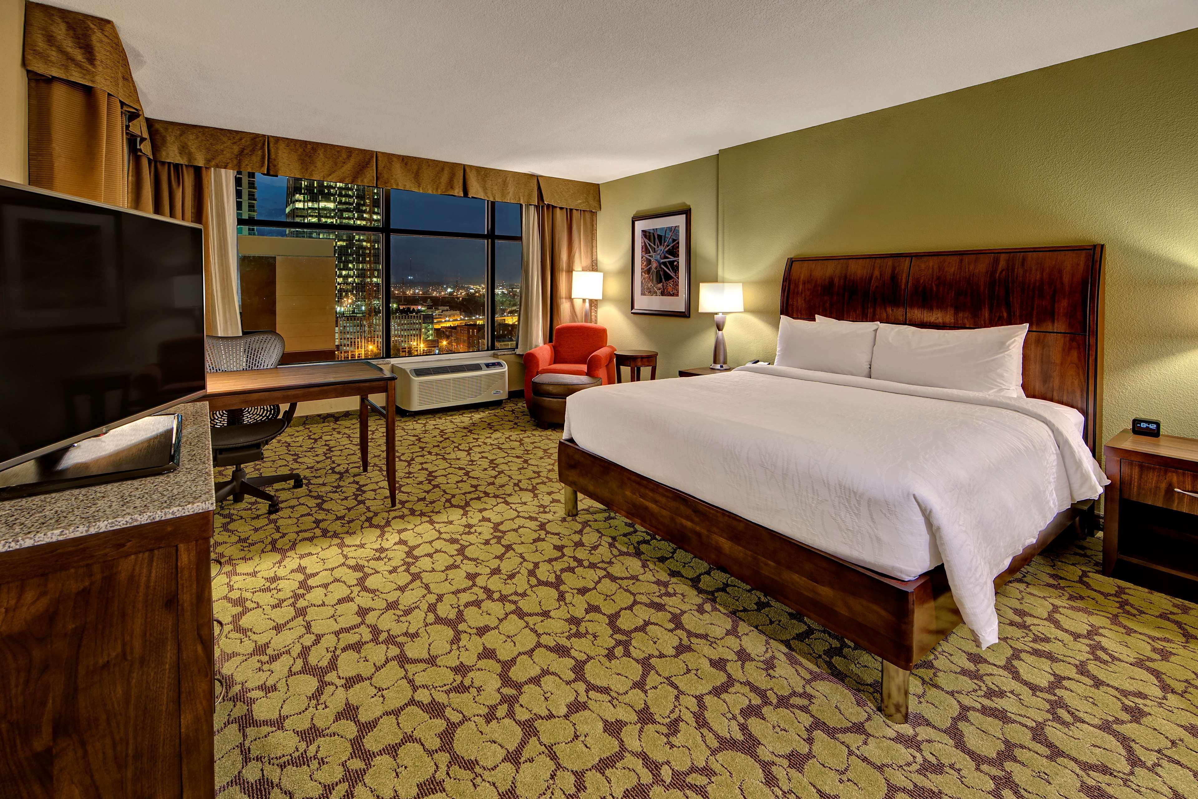 Hilton Garden Inn Nashville Downtown Convention Center Екстер'єр фото