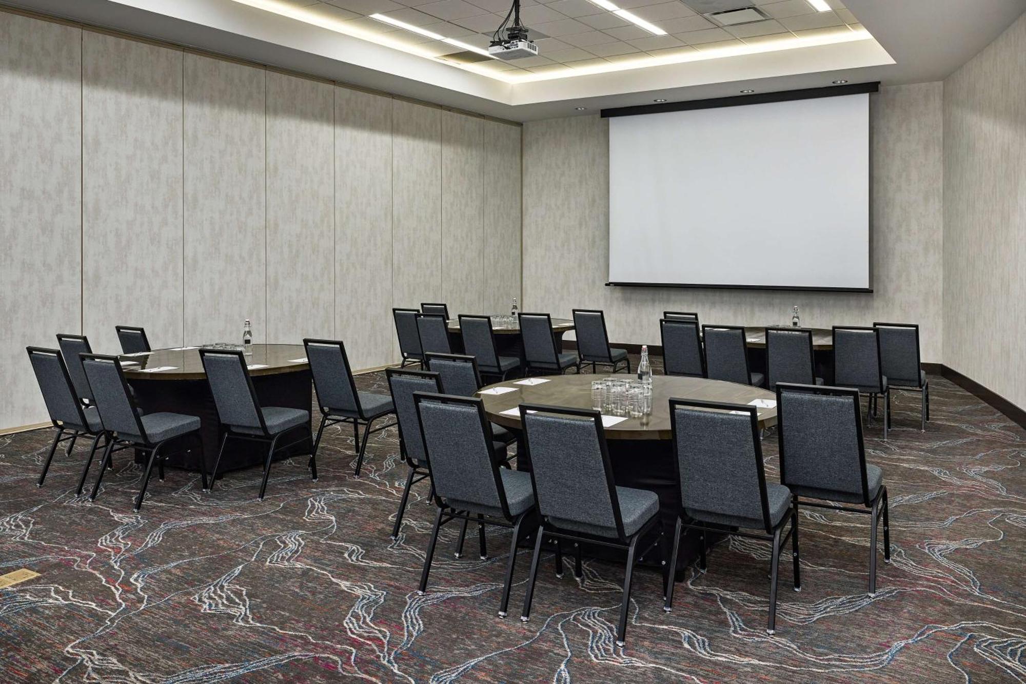 Hilton Garden Inn Nashville Downtown Convention Center Екстер'єр фото