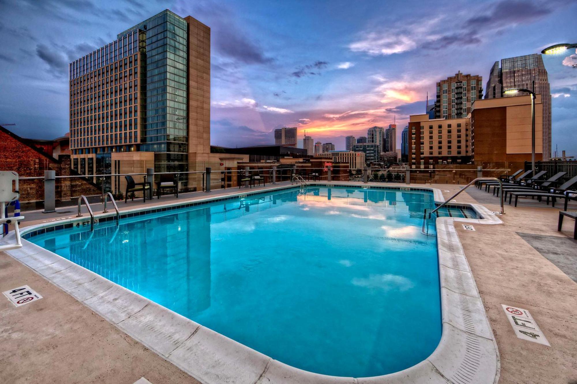 Hilton Garden Inn Nashville Downtown Convention Center Екстер'єр фото